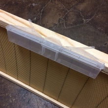 Load image into Gallery viewer, 10pcs Beekeeping Beehive Beetle Trap Beetle Collector Beehive Nest Trap Hive Beetle Trap