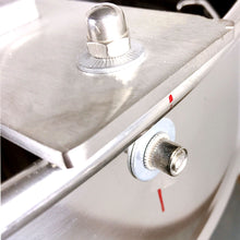Load image into Gallery viewer, Stainless Steel 8-frame Manual Crank Honey Extractor Is Equipped with Honey Gate To Harvest Honey Beekeeping Tools.