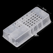Load image into Gallery viewer, Wholesale Plastic Queen Bee Cage Bee Bees Korean Queen Bee Cage Beekeeping Tools