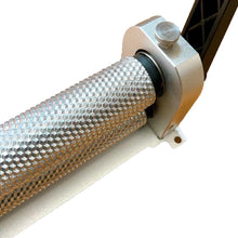 Load image into Gallery viewer, New Italian Bee Chinese Bee Beeswax  Machine  Aluminum Alloy Machine Manual Beekeeping Tool
