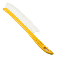 Load image into Gallery viewer, Beekeeping Tools Plastic Bees Brush Bees Sweep Bees Clean Beehive Accessories
