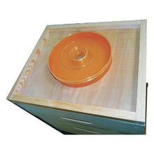 Load image into Gallery viewer, European Box Cover Type Round Bee Feeder, Sugar Feeding, Bee Keeping Tools Wholesale
