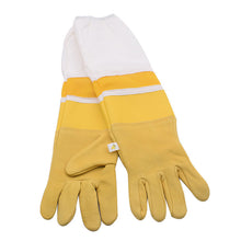 Load image into Gallery viewer, Bee Tools Bee Tools Wholesale Yellow Sheepskin Gloves Bee and Sting Prevention Mesh American Breathable
