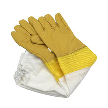 Load image into Gallery viewer, Bee Tools Yellow Sheepskin Short Mesh Breathable Bee Proof Gloves Protective Equipment Bee Products Wholesale
