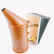 Load image into Gallery viewer, Beekeeping Tools Special for Beehives Beekeeping Honey Bee Smoker Bee Hive Tools Bee Smoker
