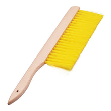 Load image into Gallery viewer, American Style Beehive Cleaning Brush Single Row Plastic Wool Bee Keeping Tool
