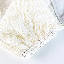 Load image into Gallery viewer, Beekeeping Tools, Protective Products, Three-layer Breathable Mesh Sheepskin Anti-bee Gloves To Protect Hands, Bee Appliances Wholesale
