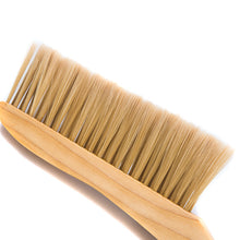 Load image into Gallery viewer, Bee-keeping Tools, Bee-sweeping Brushes, Hive Cleaning Brushes
